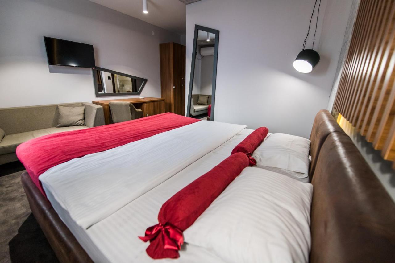 Hotel Bavka Лесковац Екстериор снимка