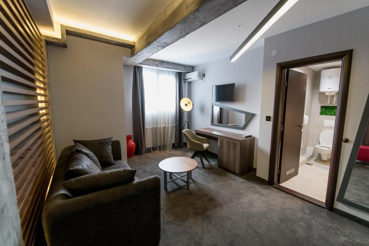 Hotel Bavka Лесковац Екстериор снимка