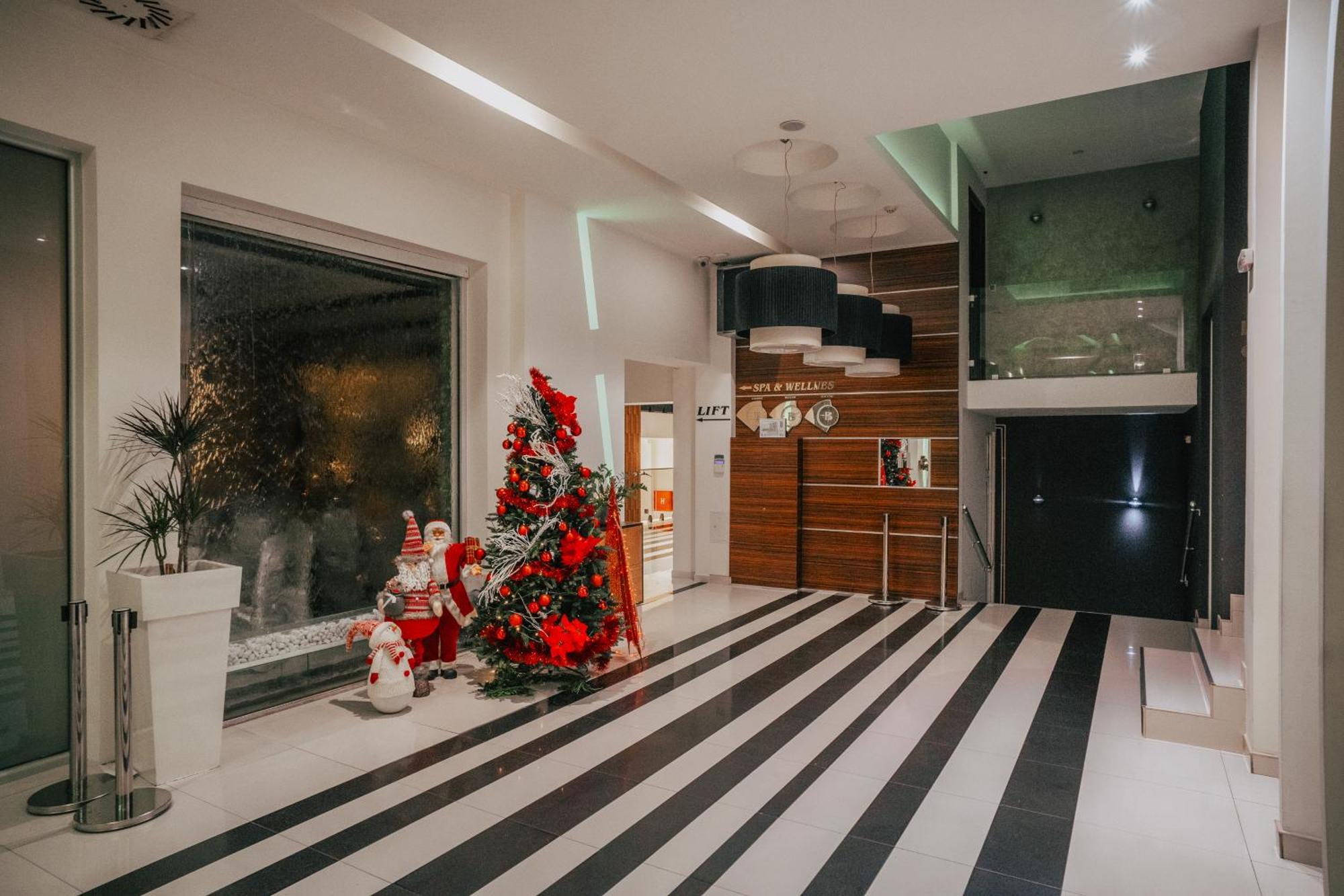 Hotel Bavka Лесковац Екстериор снимка