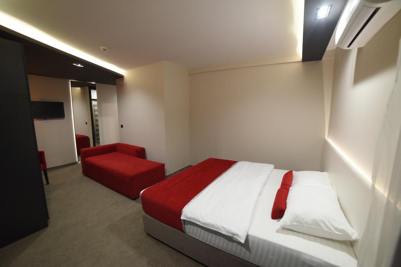 Hotel Bavka Лесковац Екстериор снимка